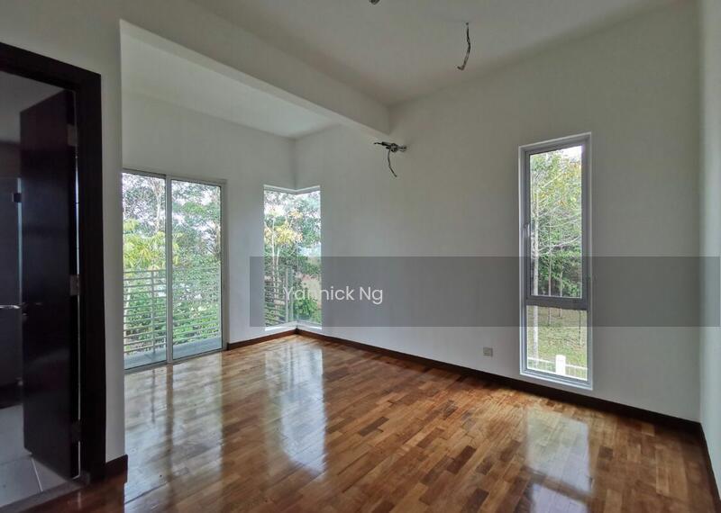 Bungalow at Taman Equine - 4