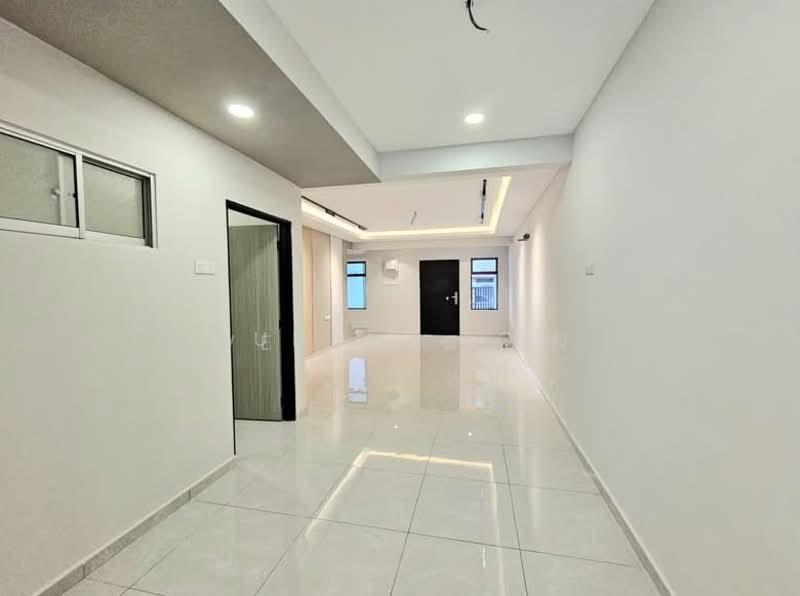 TAMAN PUCHONG UTAMA - 5