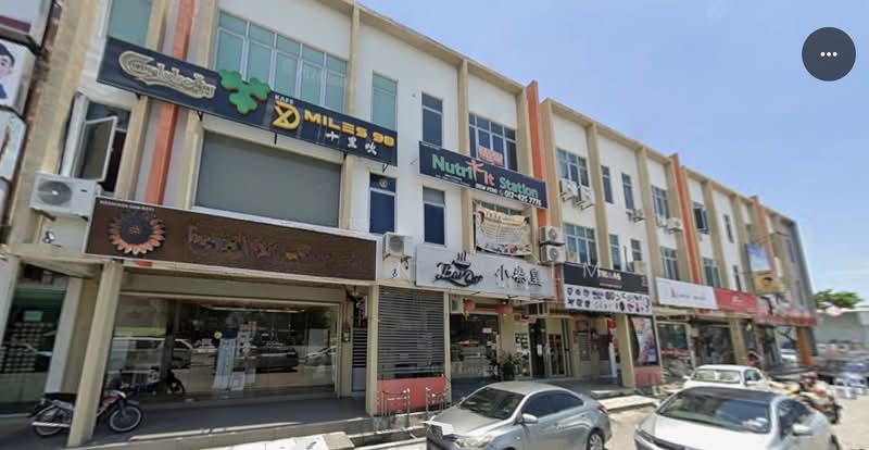 3 storey mainroad shoplot at Taman Mesra Permai , Raja Uda for sale - 3