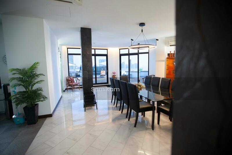 Marina Bay Condominium - 4