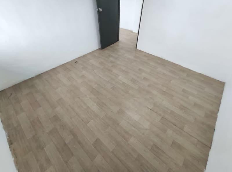 Jalan Haji Manan Flat - 3