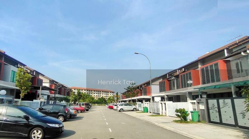 Bandar Bukit Raja - 1