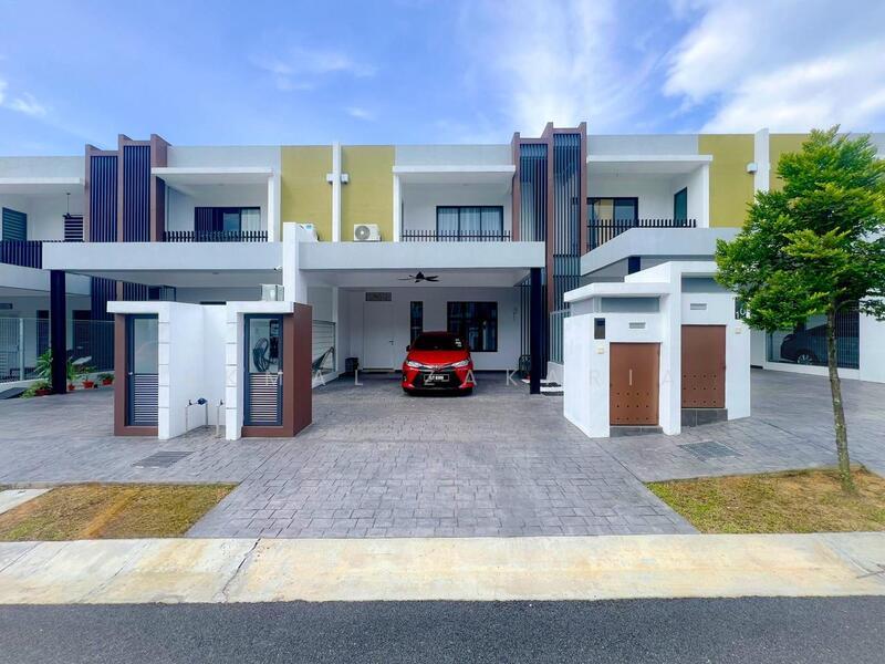 Serimba Terrace @ Bandar Bukit Mahkota - 1