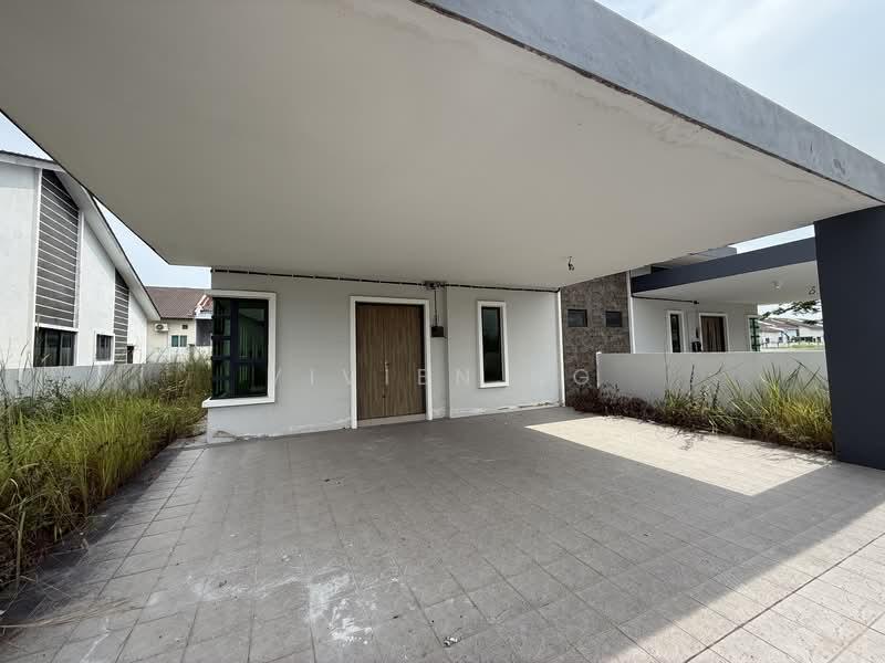 Taman Lapangan Harmoni - 2