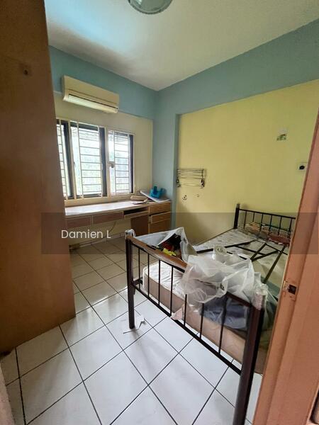 Vista Condominium - 4
