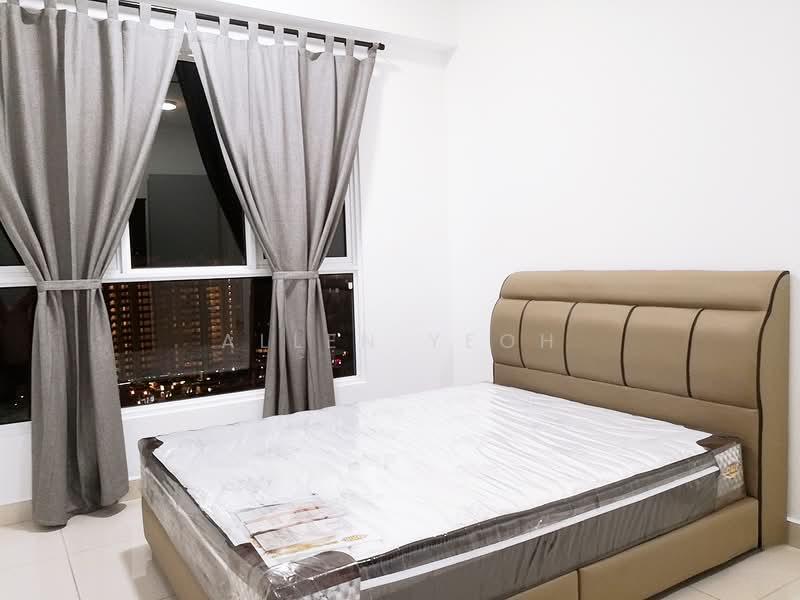 Tropicana Bay Residences - 5