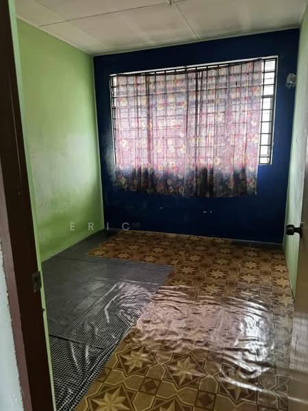 Bandar Putra Jln Jati - 4