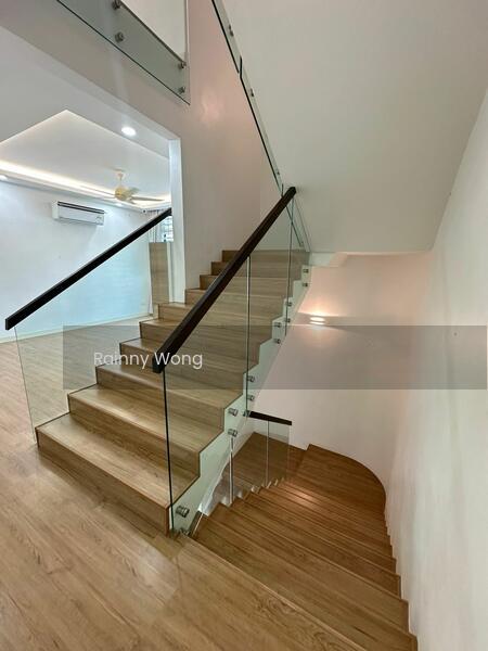 Solok Sungai Emas, Batu Ferringhi - 4