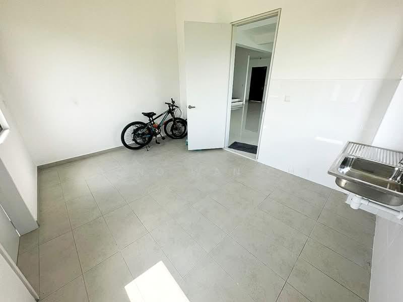 Hampton Residences - 5