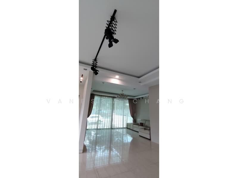 The Rafflesia @ Damansara Perdana - 4