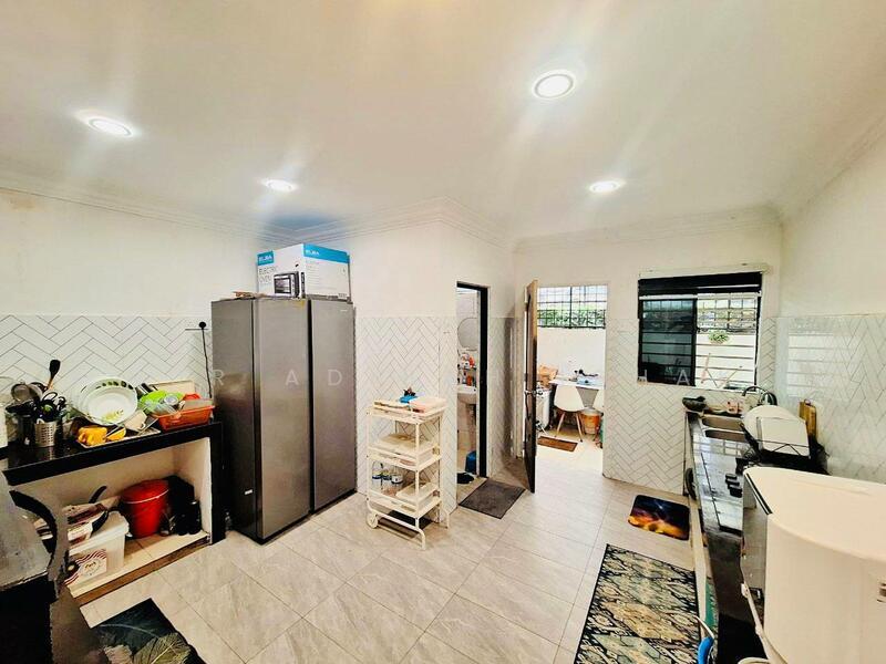 Taman Ukay Bistari - 4