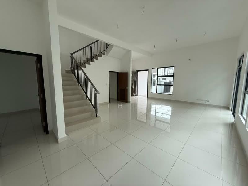 TAMAN IMPIAN EMAS (HONEYDALE RESIDENCE) - 3