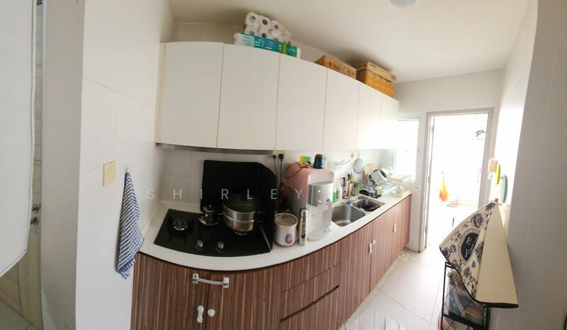 Seasons Amara Larkin - 3