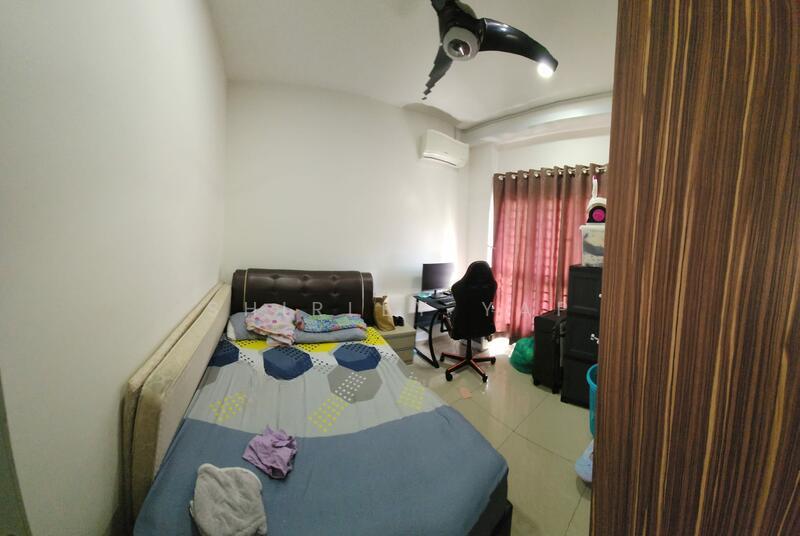 Seasons Amara Larkin - 4