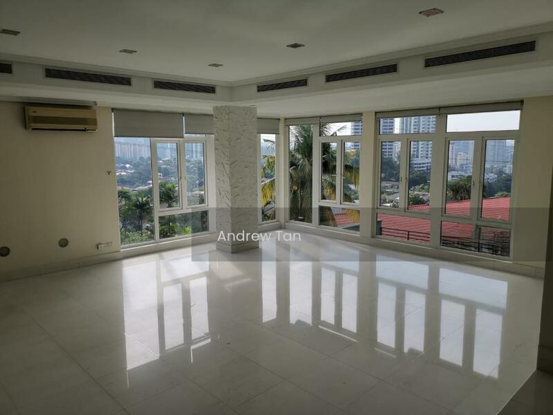 Bukit Pantai Bungalow - 1