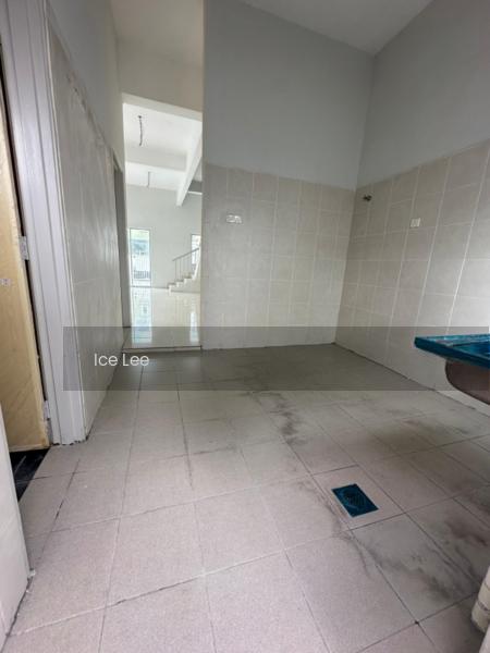 Taman sentosa Klang double storey Endlot - 4
