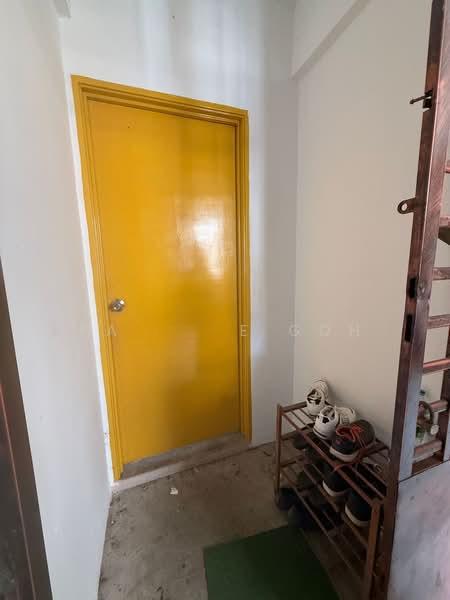 Flat Bukit Indah - 2