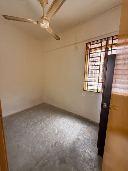 Flat Bukit Indah - 5