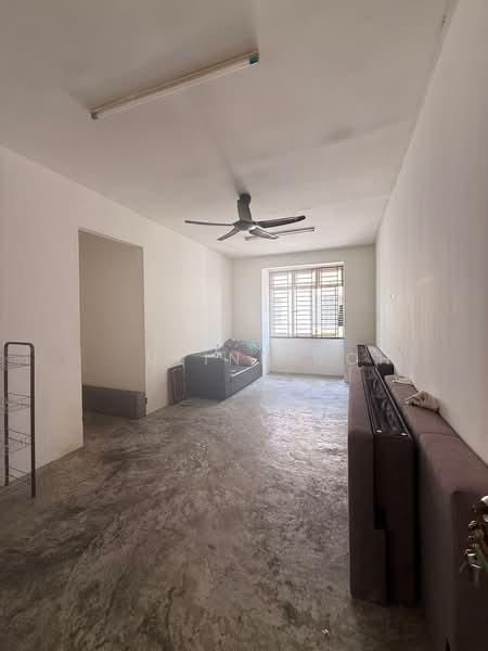 Flat Bukit Indah - 2