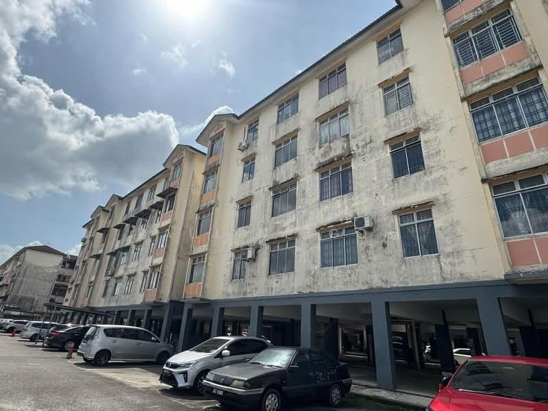 Flat Bukit Indah - 1