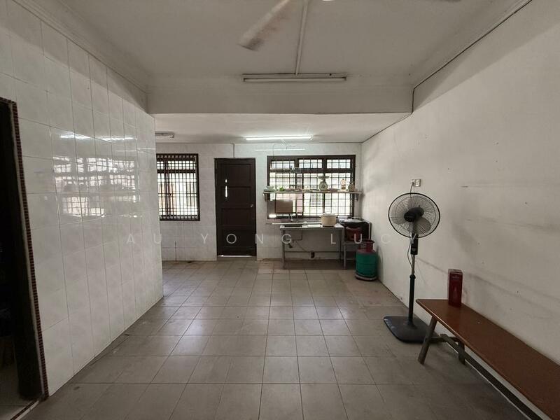 Taman Johor Jaya - 3