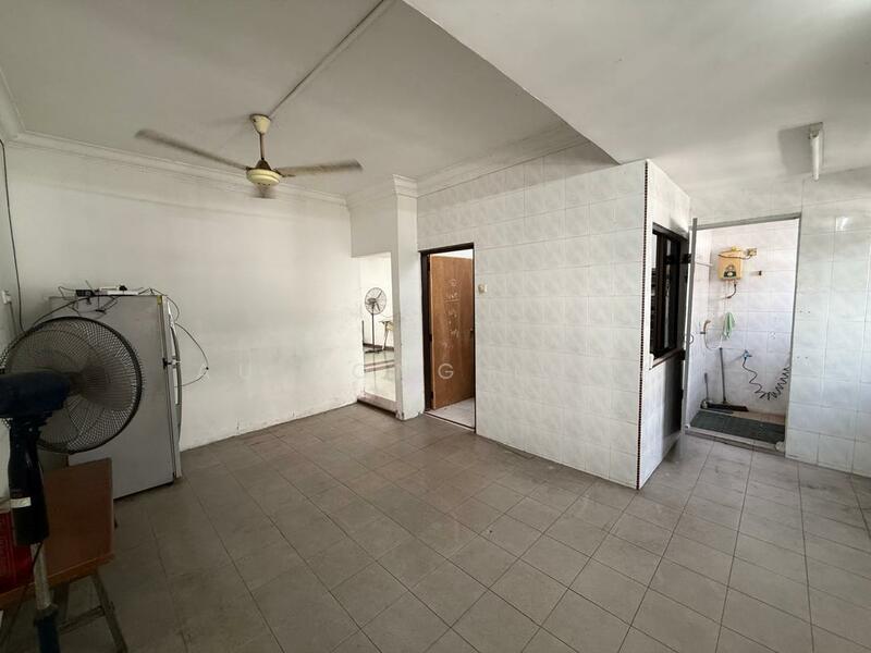 Taman Johor Jaya - 2