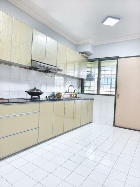 Lily & Jasmine Apartment - 5