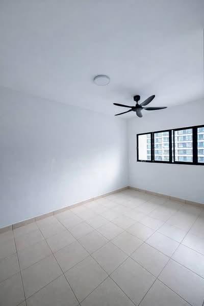 Flora Residency - 2