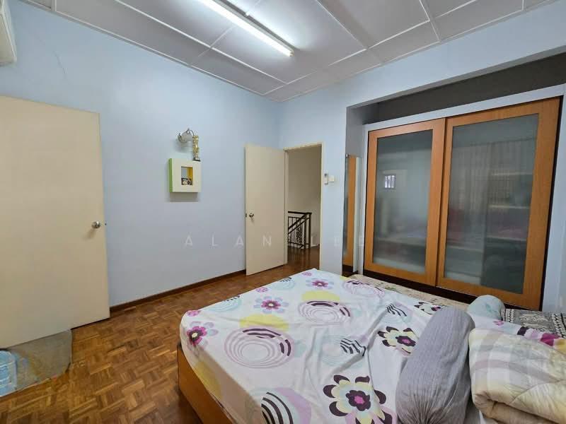 Taman Impian Emas - 5