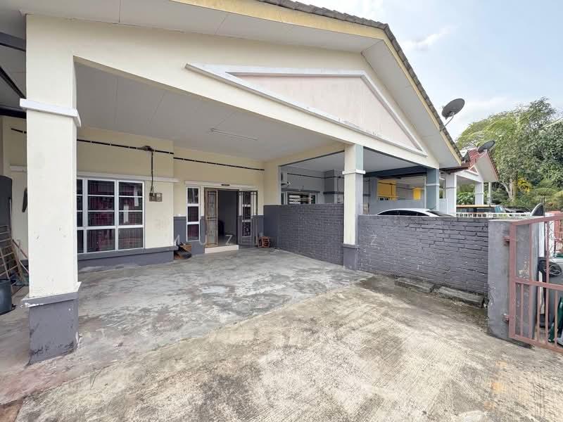 Freehold Single Storey Taman Mutiara Galla Seremban - 2
