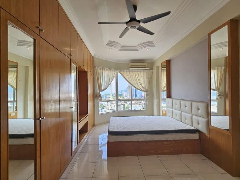 Gold Coast Resort Condominium - 5