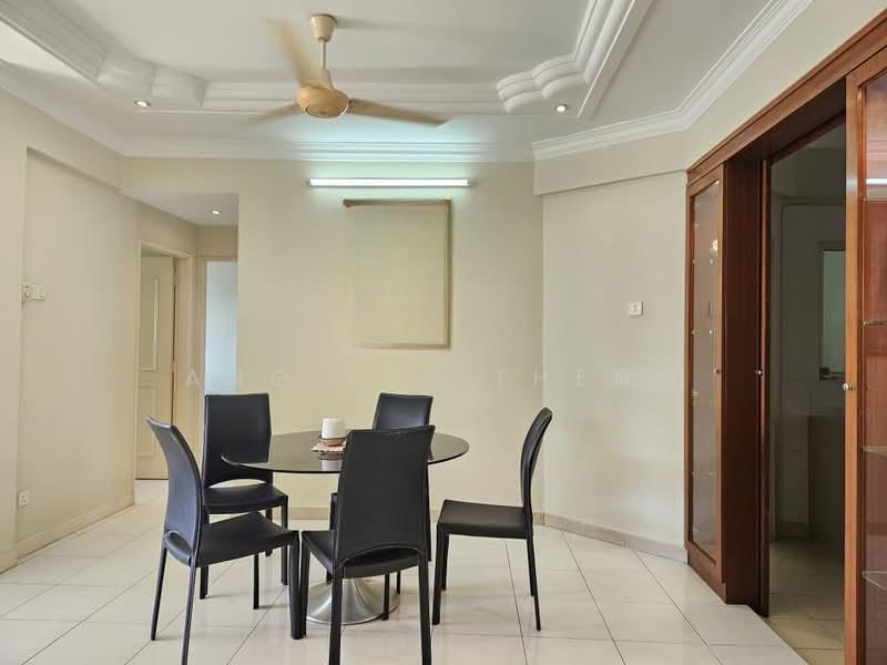 Gold Coast Resort Condominium - 4