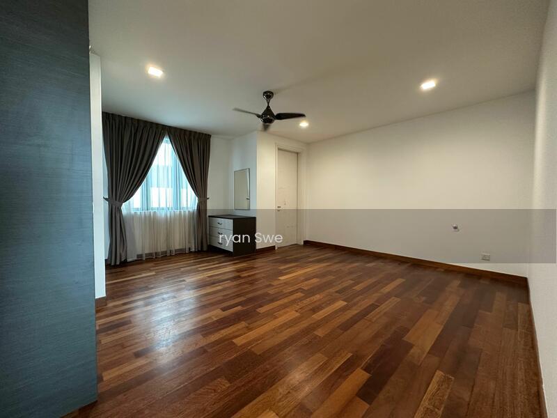 Papillon Desahill Condominium - 5