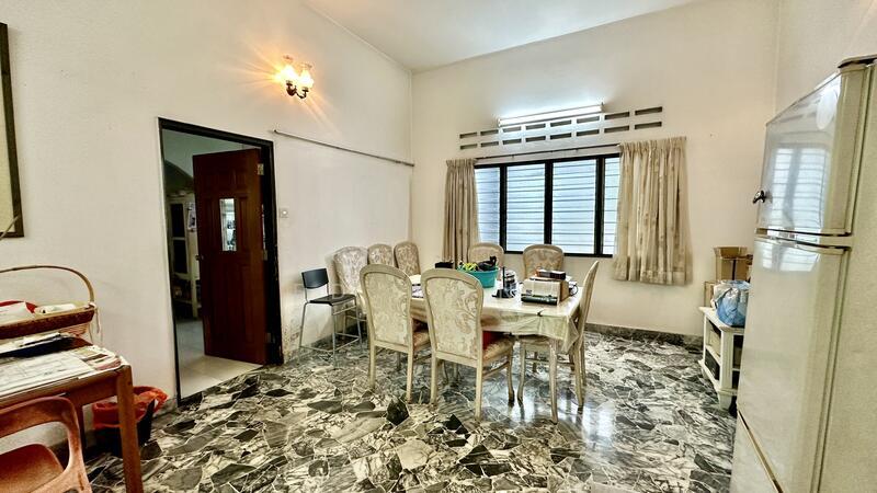 Taman Lucky, Bangsar - 5