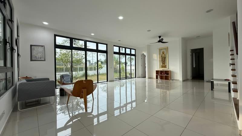 Taman Sutera - 5
