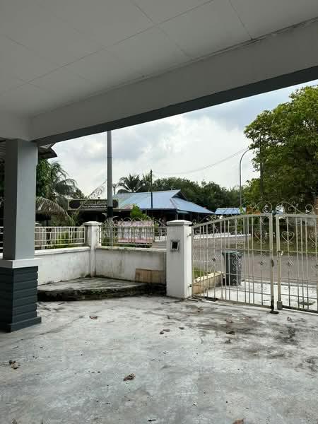 Taman Jaya Putra - 5