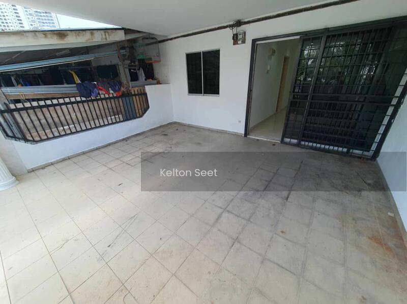 Terrace house at Cheras - 4