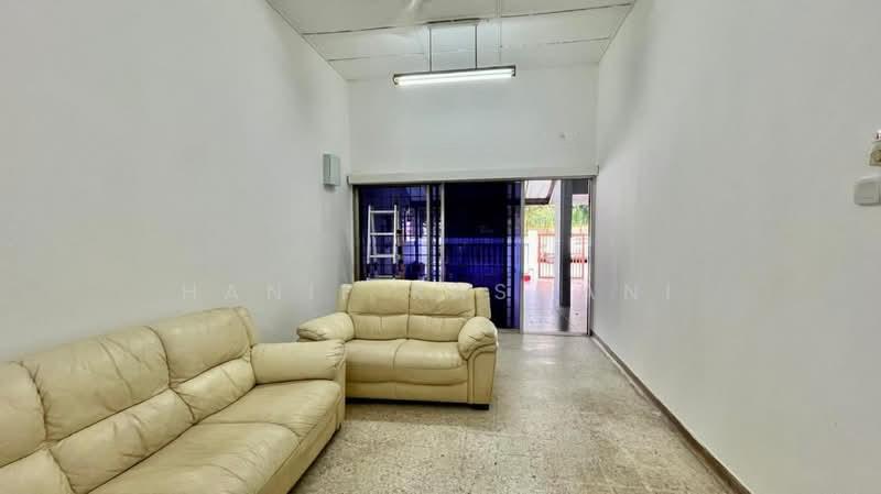 Single Storey Taman Tun Dr Ismail - 3