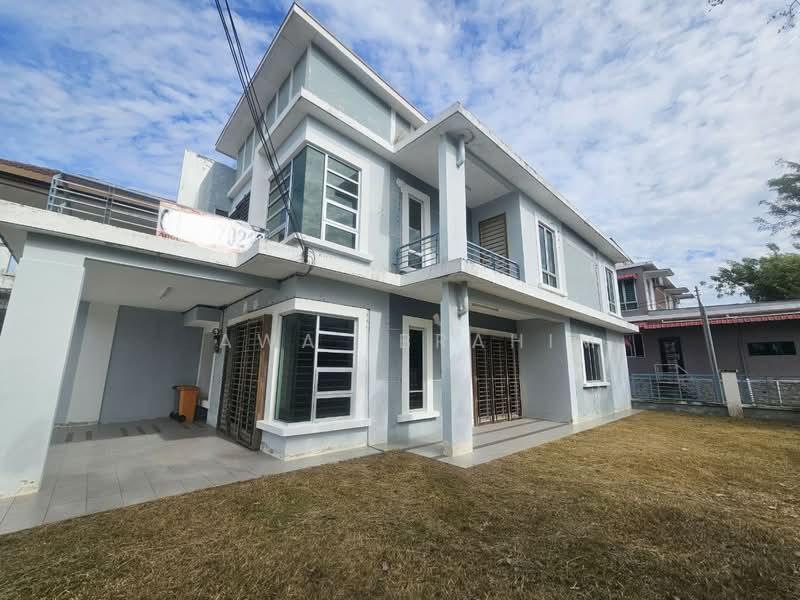 Nusari Aman 2 Bandar Sri Sendayan - 1