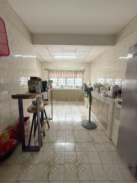 Southern Park Klang 2-Sty House - 4