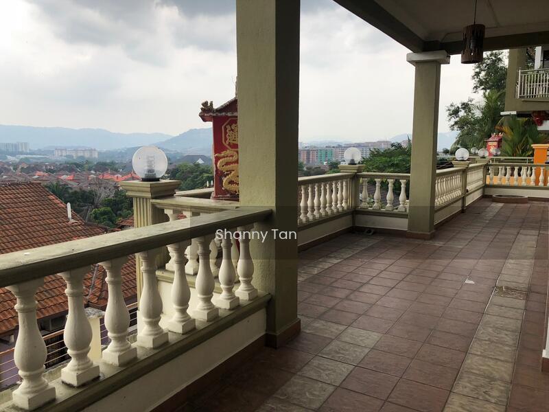 Sejati Hill Villa - 4