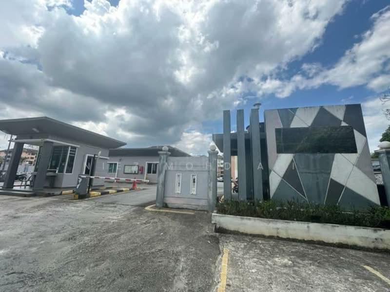 Sutera Apartment - 2