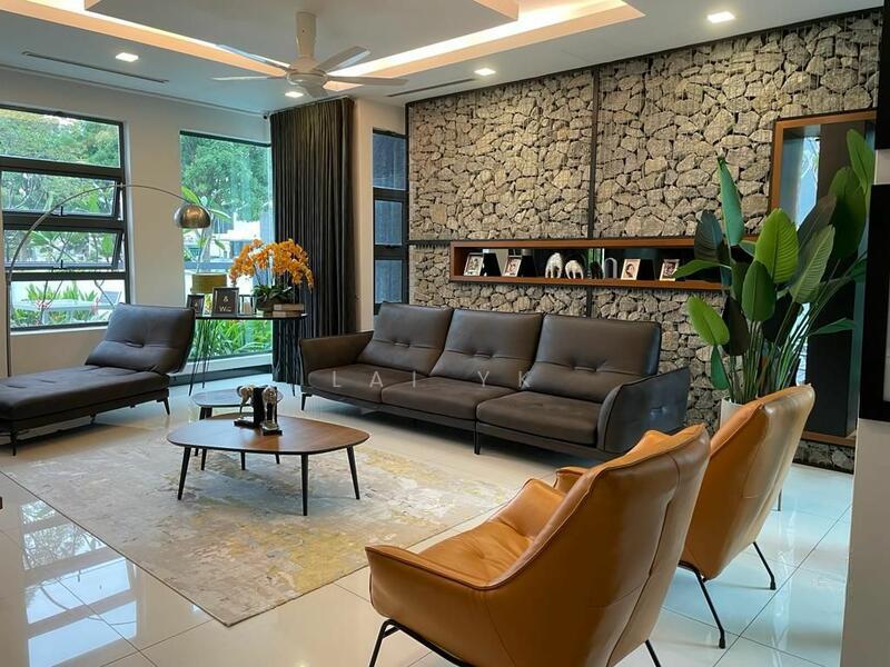 Bungalow at Subang Heights - 3