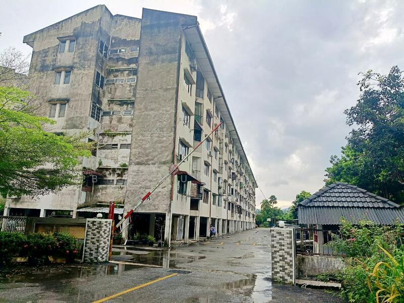 Sri Sentosa Condominium - 4