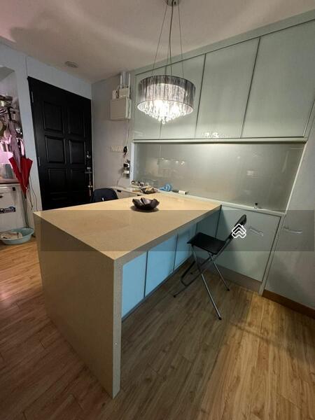 N-Park Condominium - 4