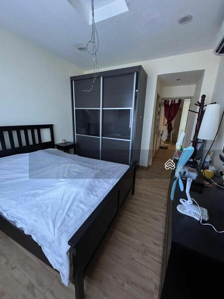 N-Park Condominium - 4