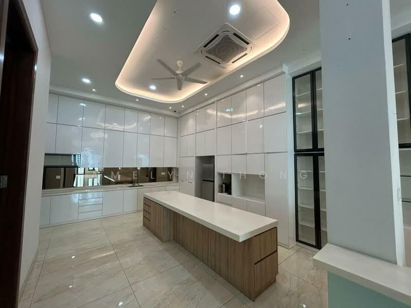 Country Heights Damansara - 4
