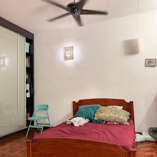 2 STOREY SEMI-DETACHED FOR SALE AT TANJUNG BUNGAH GOOD CONDITION - 5