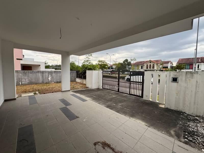 Perjiranan 8 Bandar Dato' Onn - 2