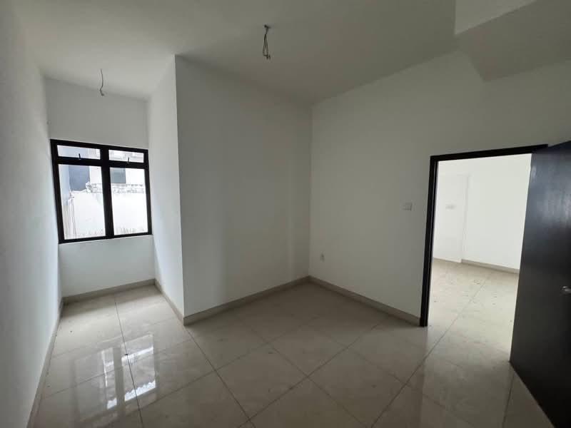 Perjiranan 8 Bandar Dato' Onn - 5